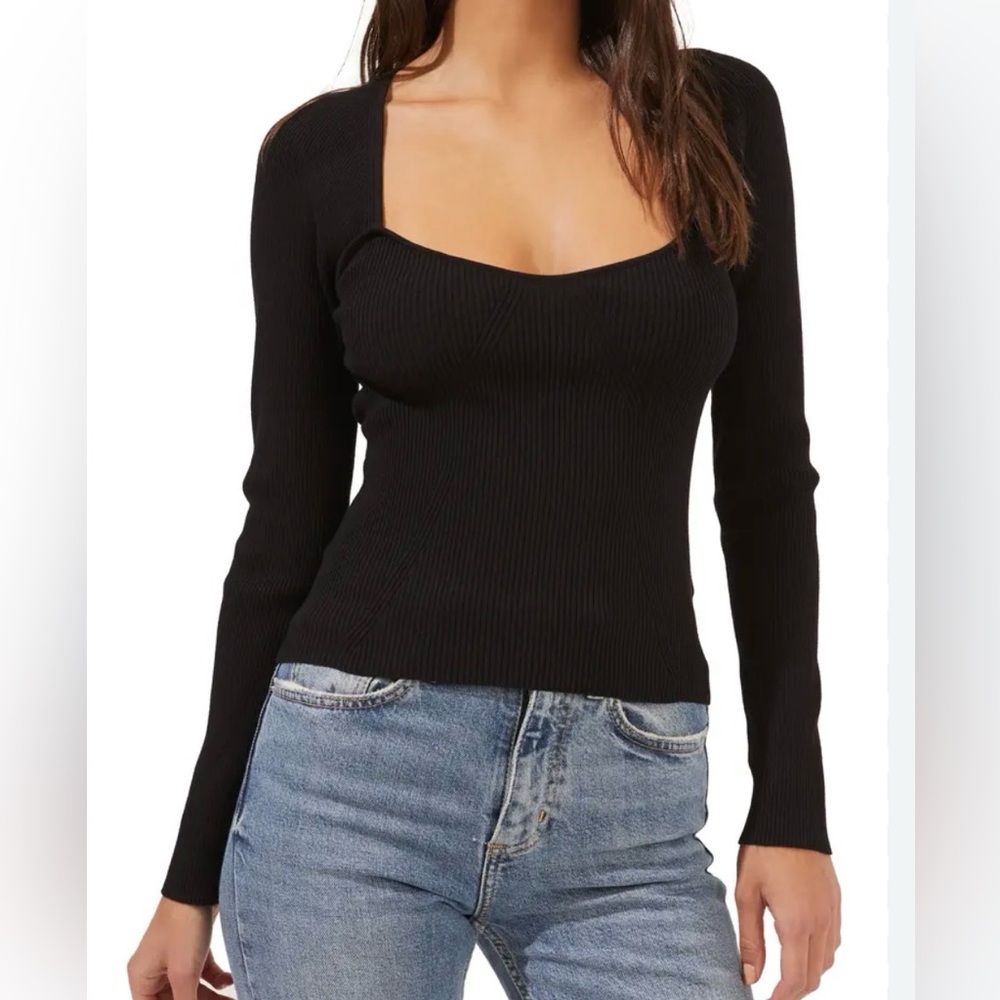 ASTR black cut out top, small
